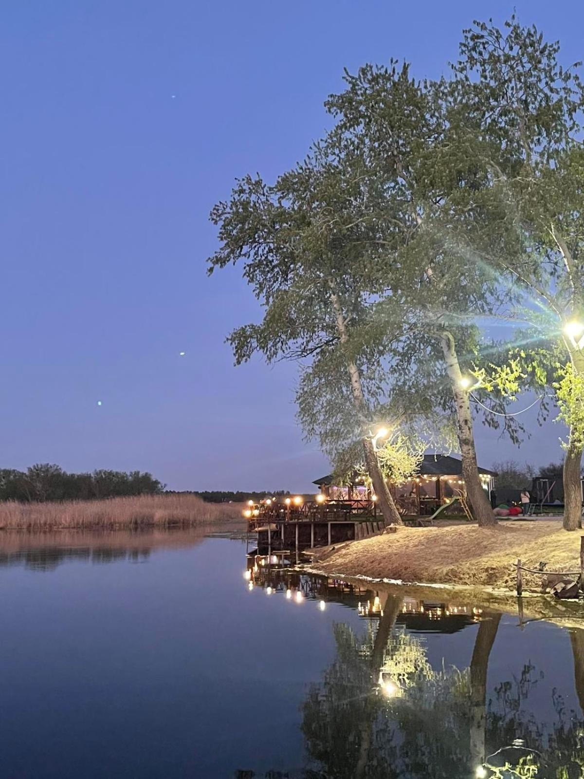 База Відпочинку Шалена Жаба Novomoskovs'k Exterior foto